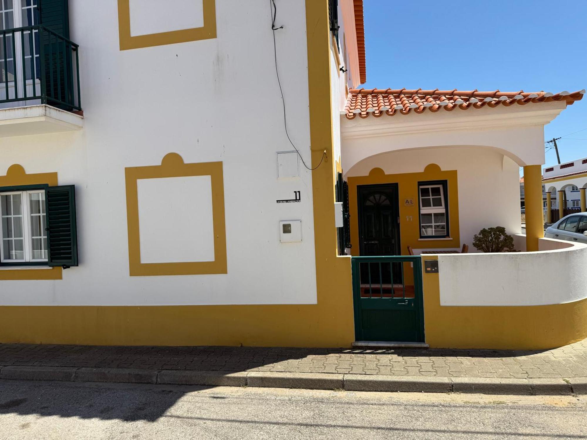 Quarto Duplo Com Terraco E Casa De Banho Privativa - Em Casa De Praia Em Almograve - Trilho Dos Pescadores Exterior foto